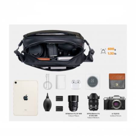 K&F Concept KF4446 Alpha Sling Bag 10 l - torba fotograficzna typu sling - przykład użycia